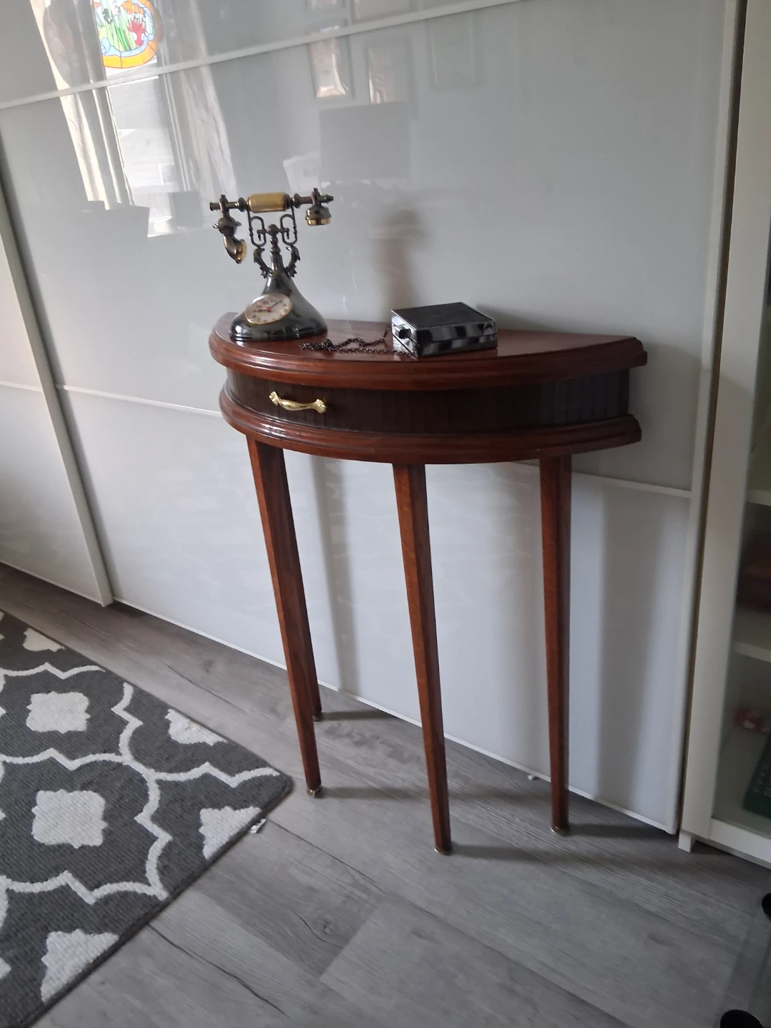 Console Table with Drawer - photo 2