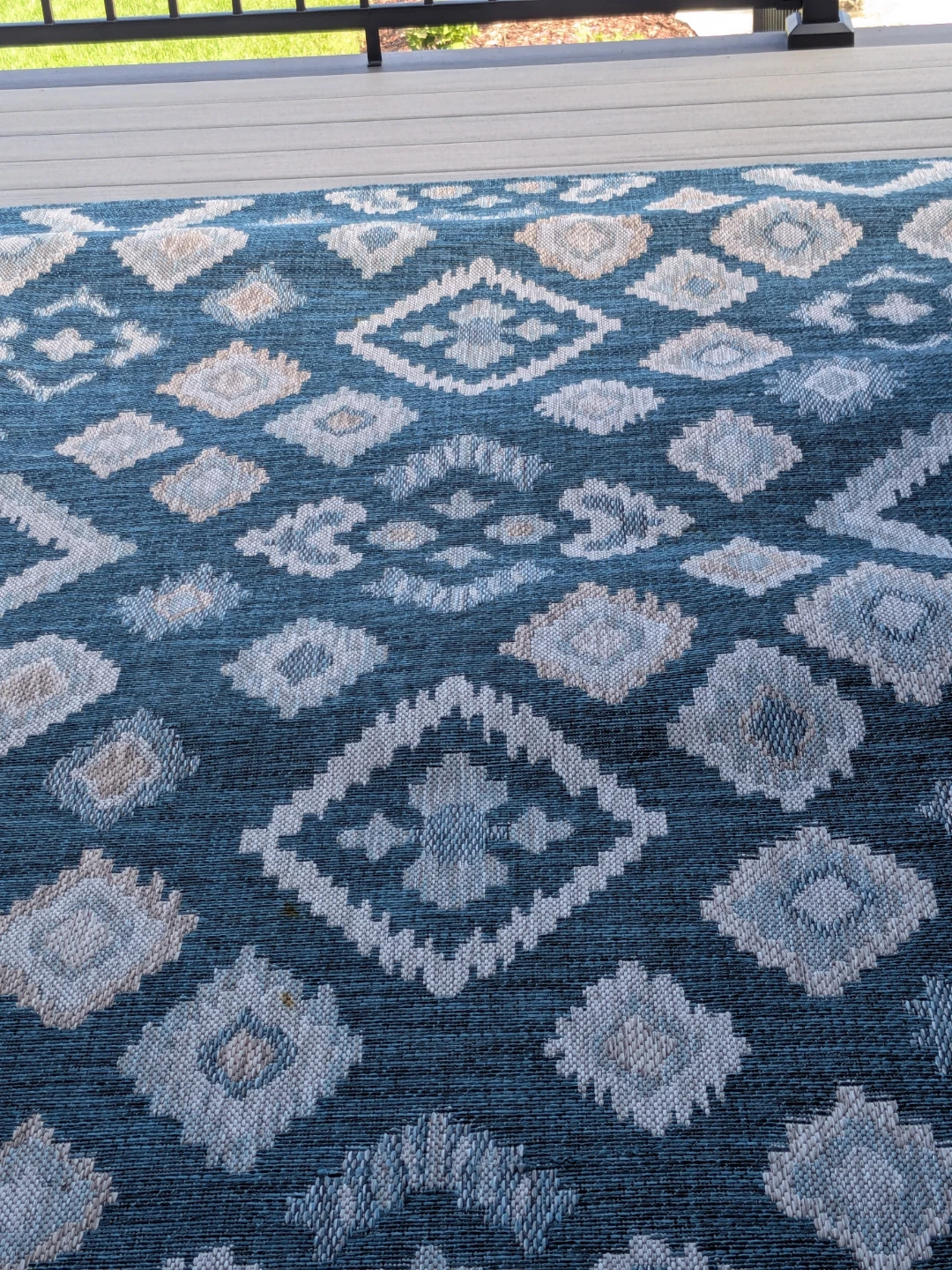 Blue Geometric Pattern Area Rug - photo 2