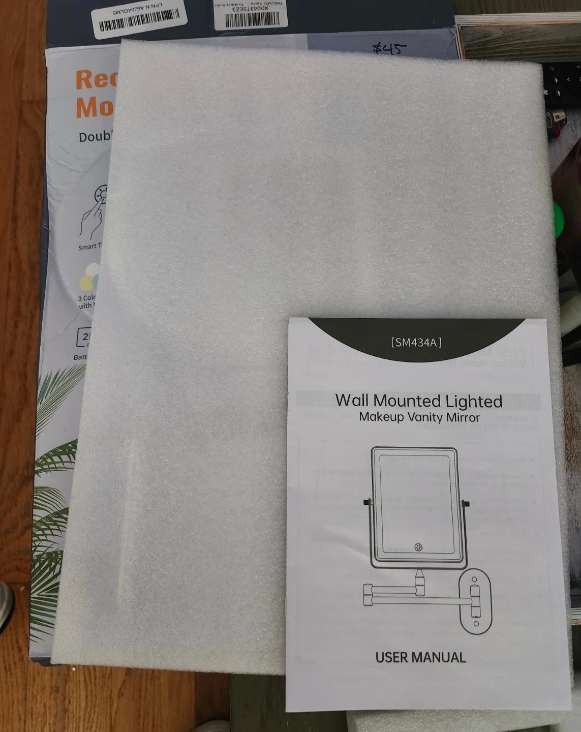 Rechargeable wall mounted lighted mirror  open Box New - photo 5