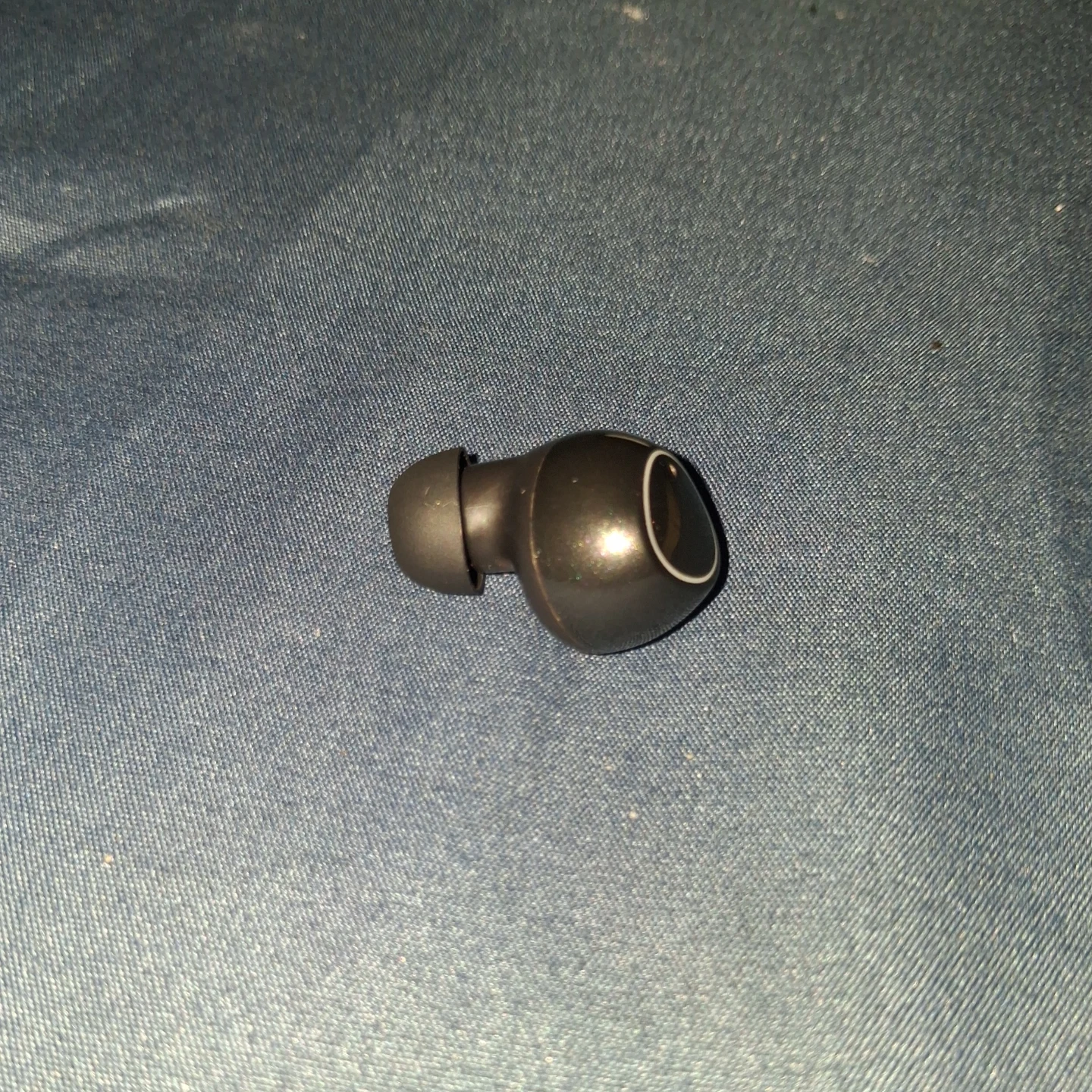 Samsung Galaxy  Bud+ (right) - photo 3