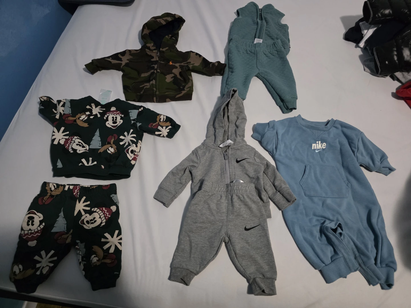 ## Baby Items Sale (0–6 Months) 👶🍼 - photo 3