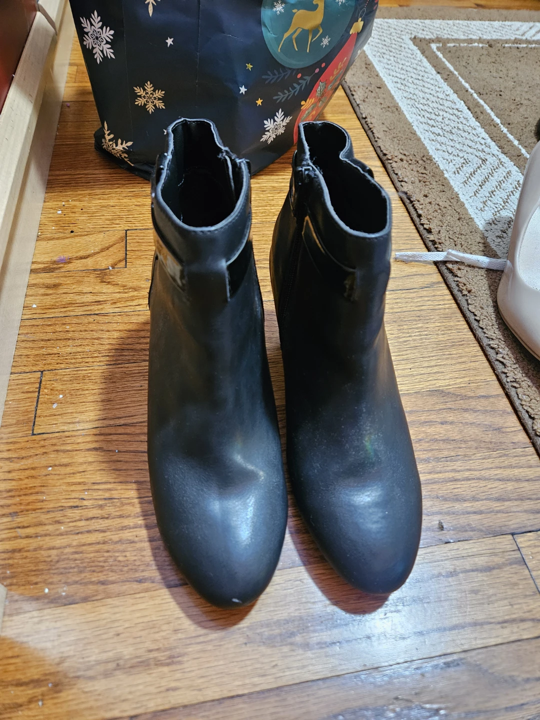 Black Ankle Boots Size 9W