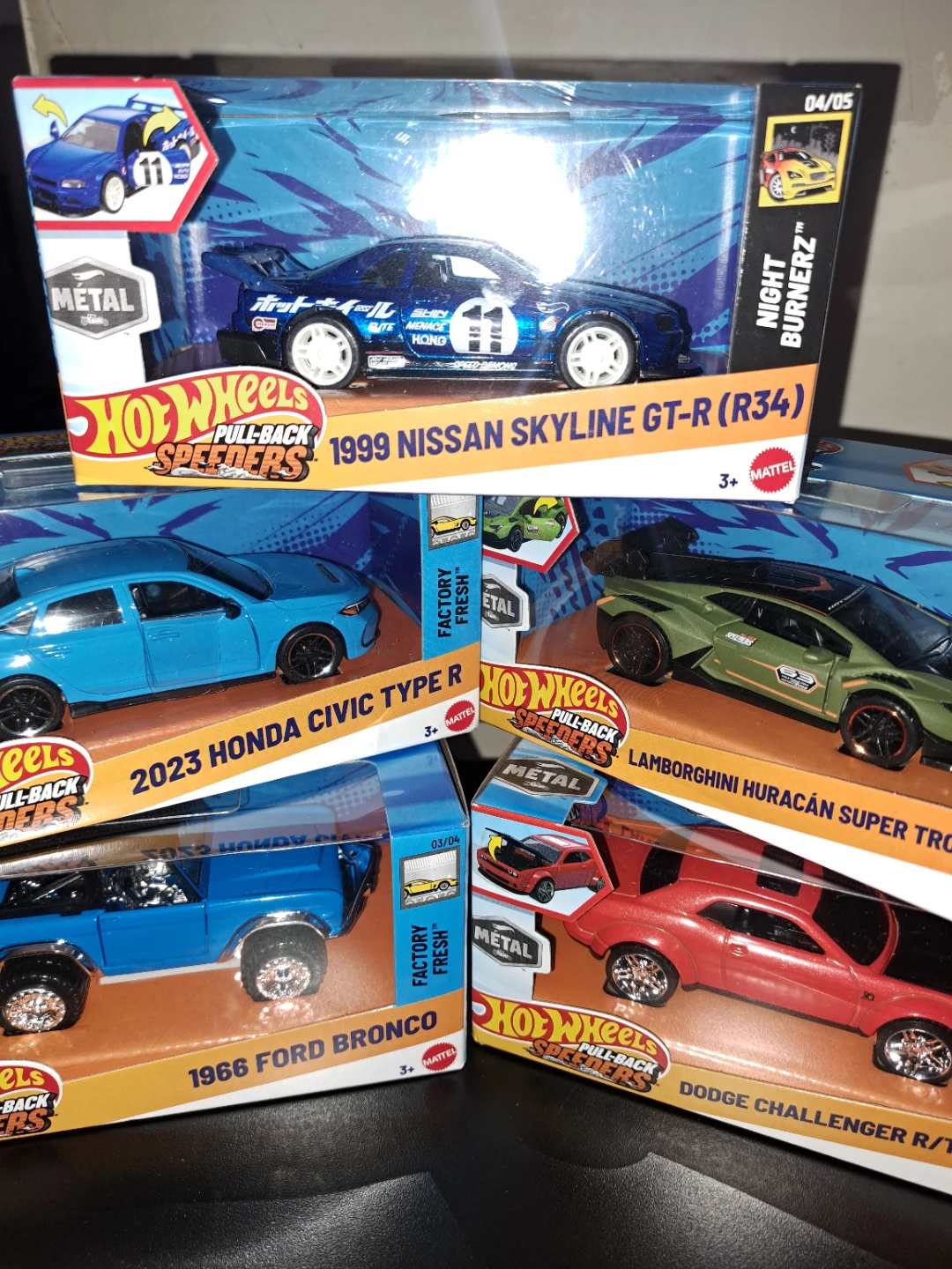 5 HOT WHEELS METAL, PULL BACK SPEEDERS, CIVIC, DODGE, NISSAN....