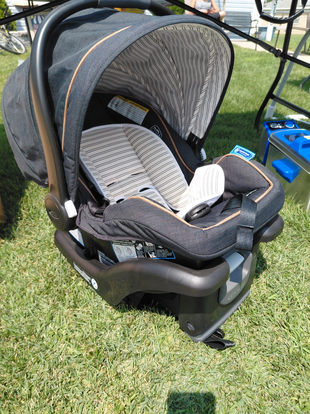 Snugride 35 Lite DLX Infant Car Seat - photo 2