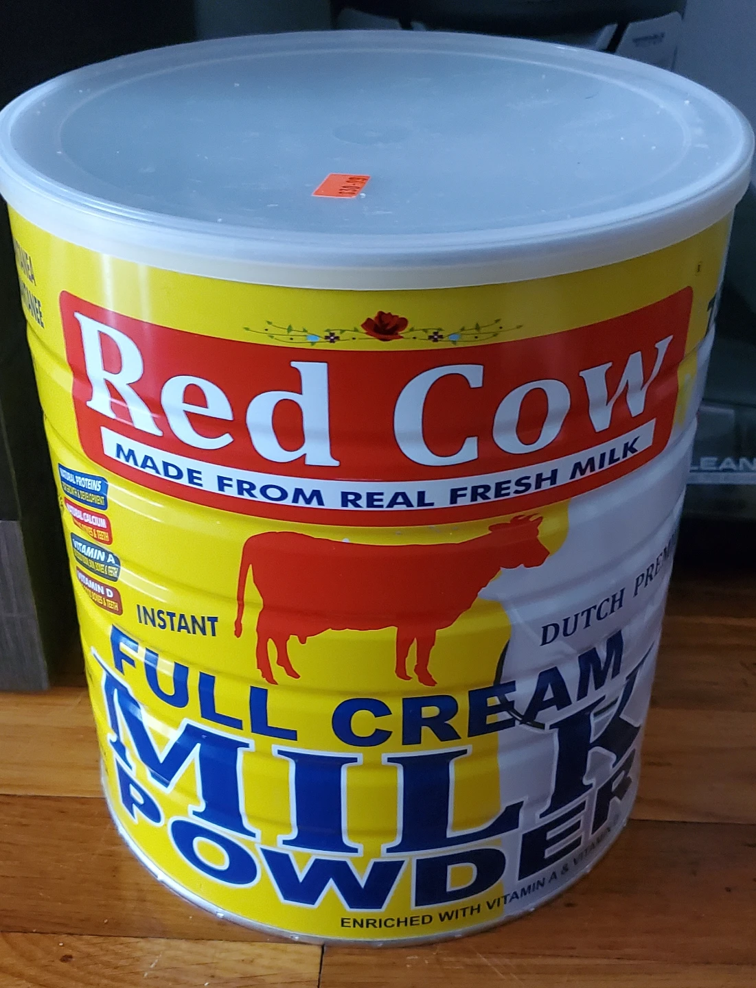 Red Cow Instant Full Cream Milk Powder