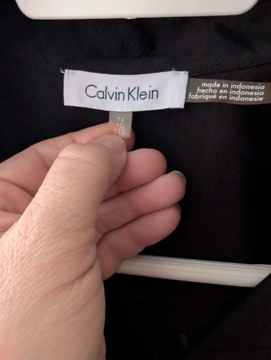 Calvin Klein Women's Black Button-Up Shirt Size 1X
