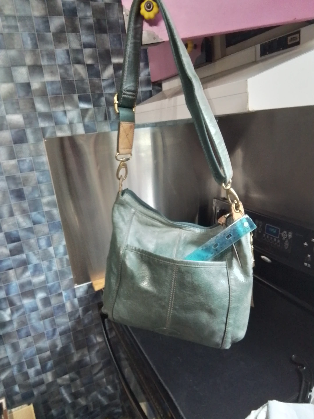 Fossil Leather Shoulder Bag - photo 3