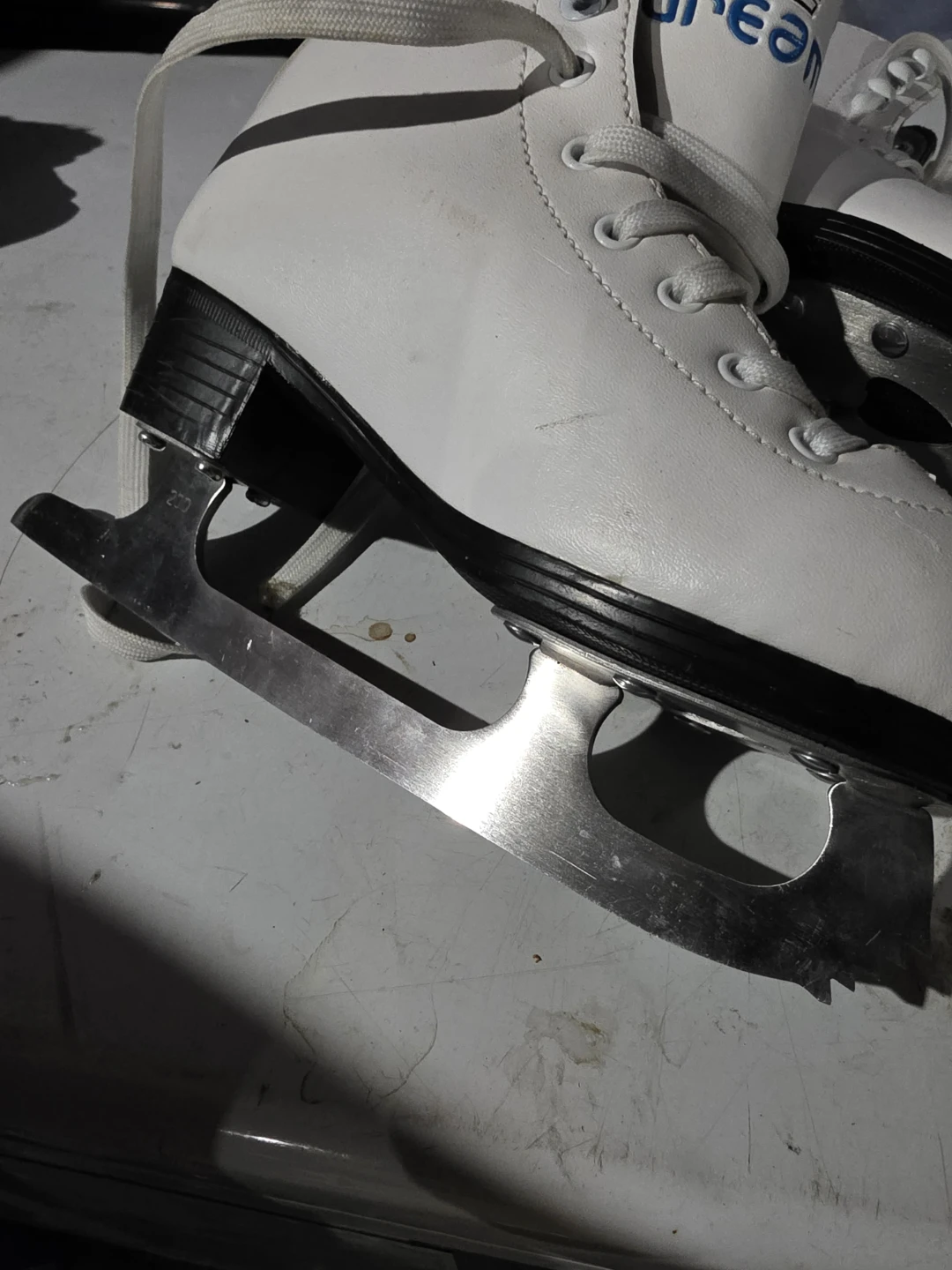 White Vic Dream Figure Skates - photo 3