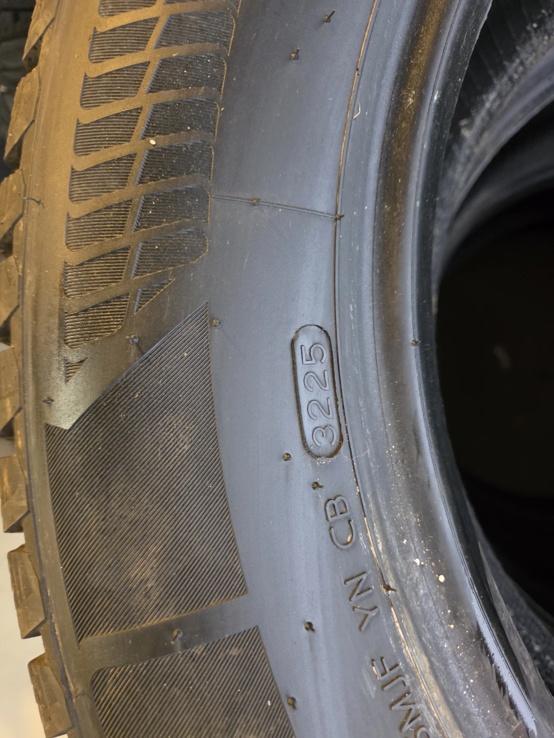 Motomaster Winter Edge II Winter Tires - 225/60R17 - photo 4