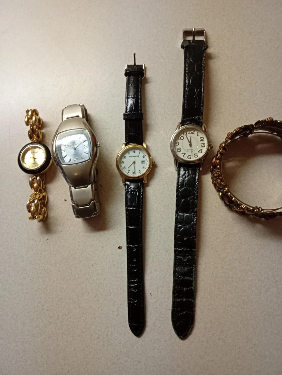Assorted Women's Watches.Need new battery