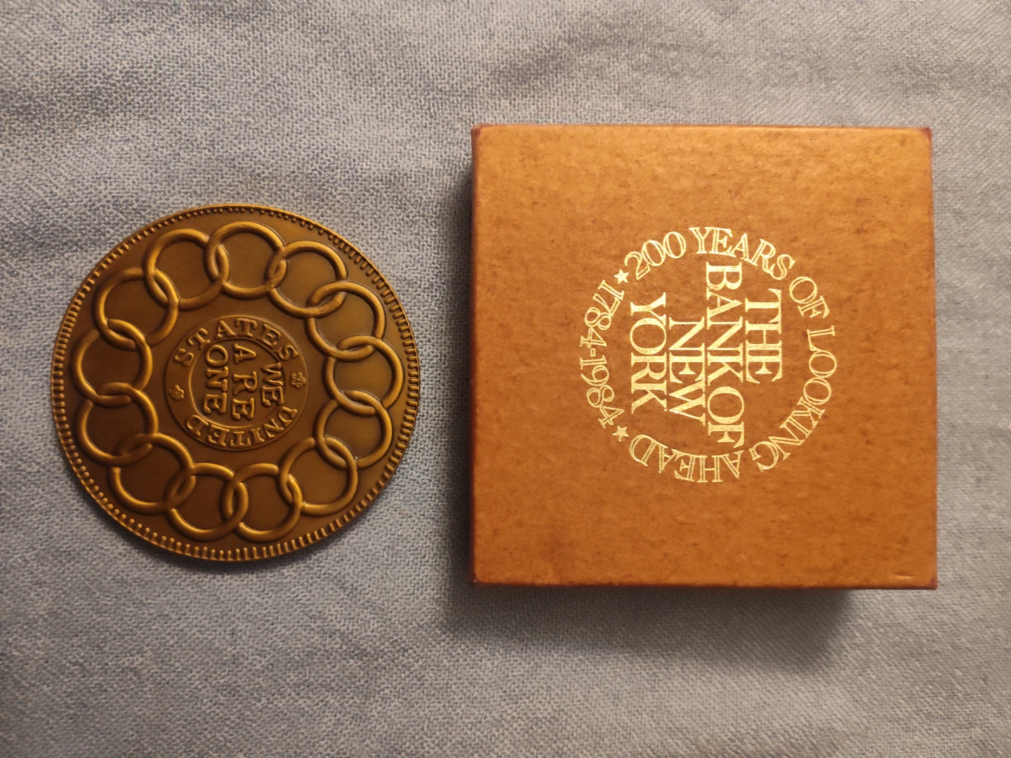 The Bank of New York 200th Anniversary Commemorative Coin - photo 2