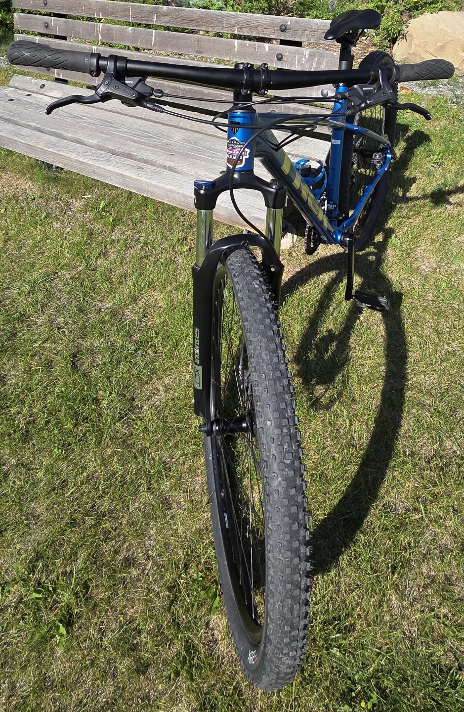 Trek Marlin 6 Mountain Bike - photo 4
