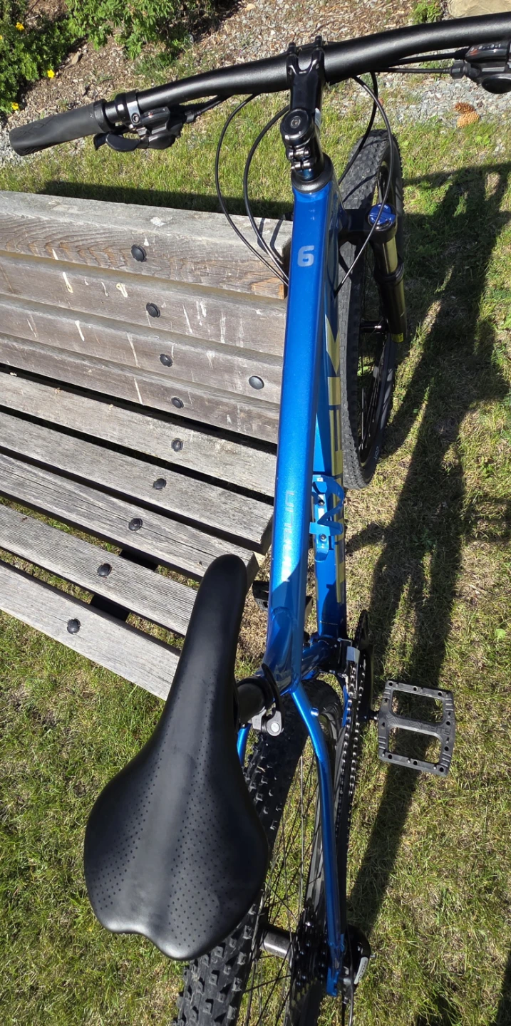 Trek Marlin 6 Mountain Bike - photo 5