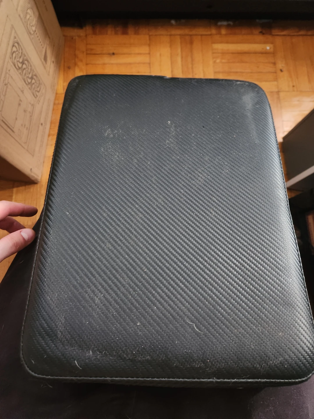 Black Carbon Fibre Workout Pad
