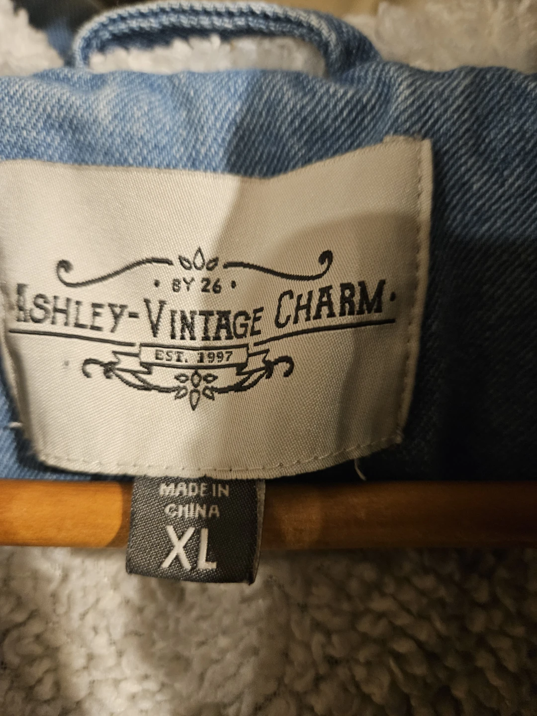 Ashley Vintage Charm Denim Sherpa Lined Hooded Jacket XL - photo 3