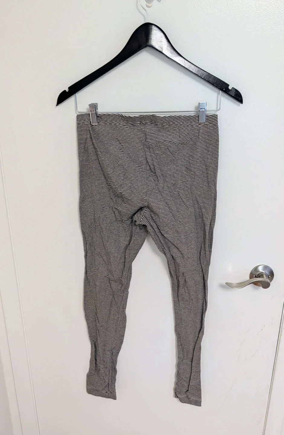 Old Navy Striped Leggings - Women's Medium - photo 3