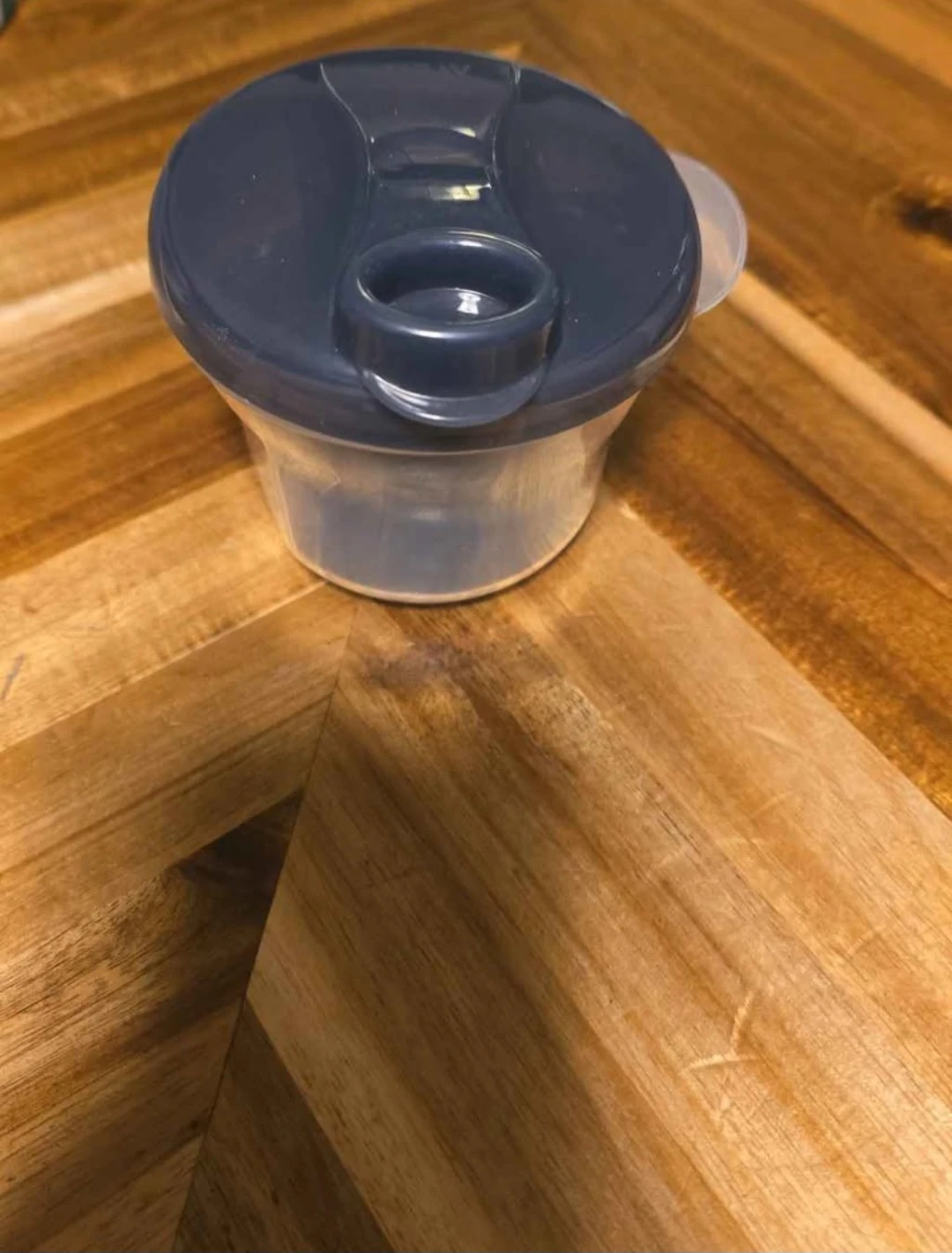 Baby Formula Dispenser