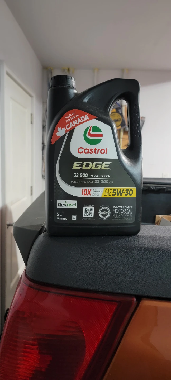 Castrol EDGE 5W-30 Full Synthetic Motor Oil - 5L - photo 2