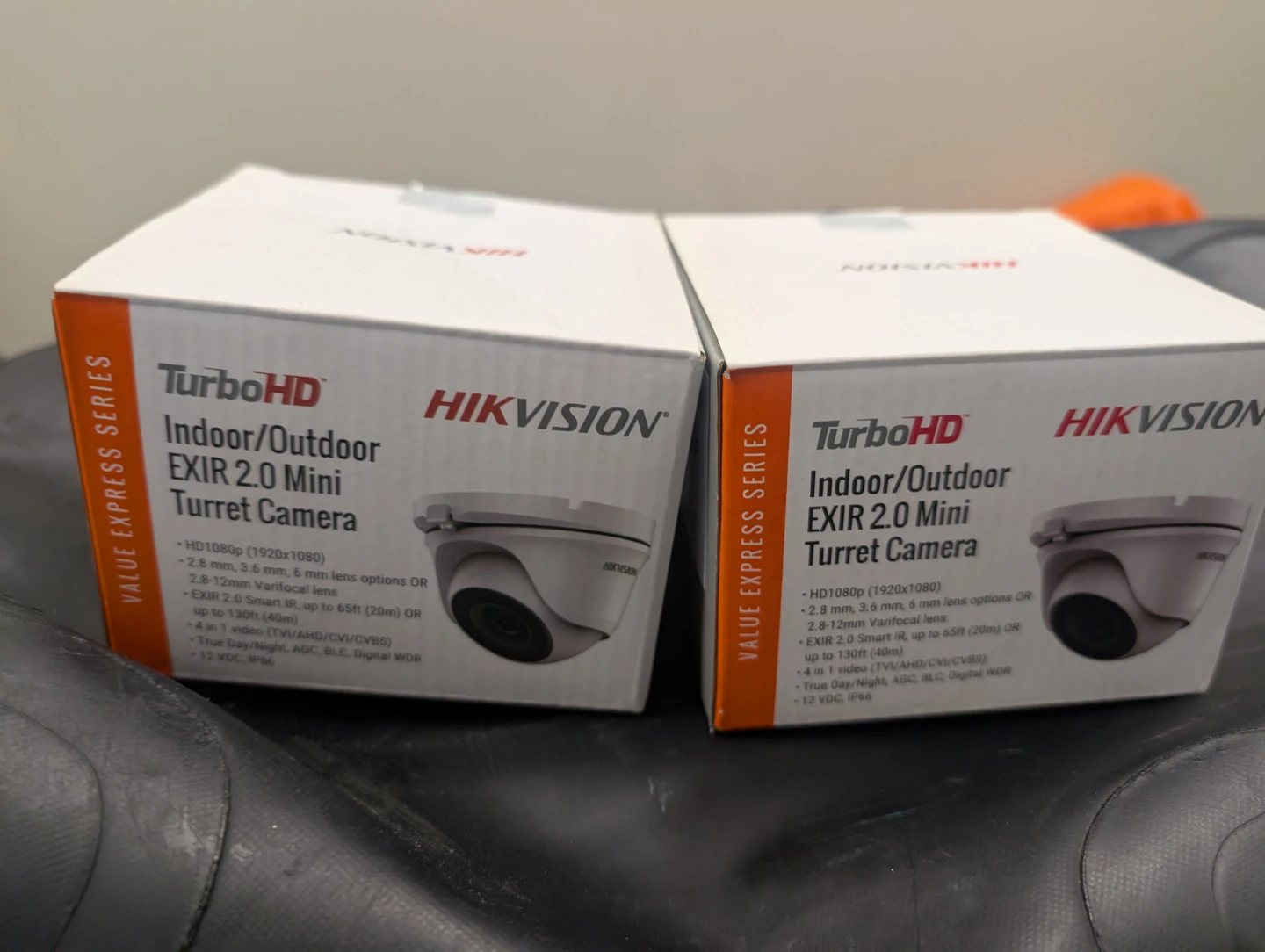 Hikvision TurboHD EXIR 2.0 Mini Turret Camera