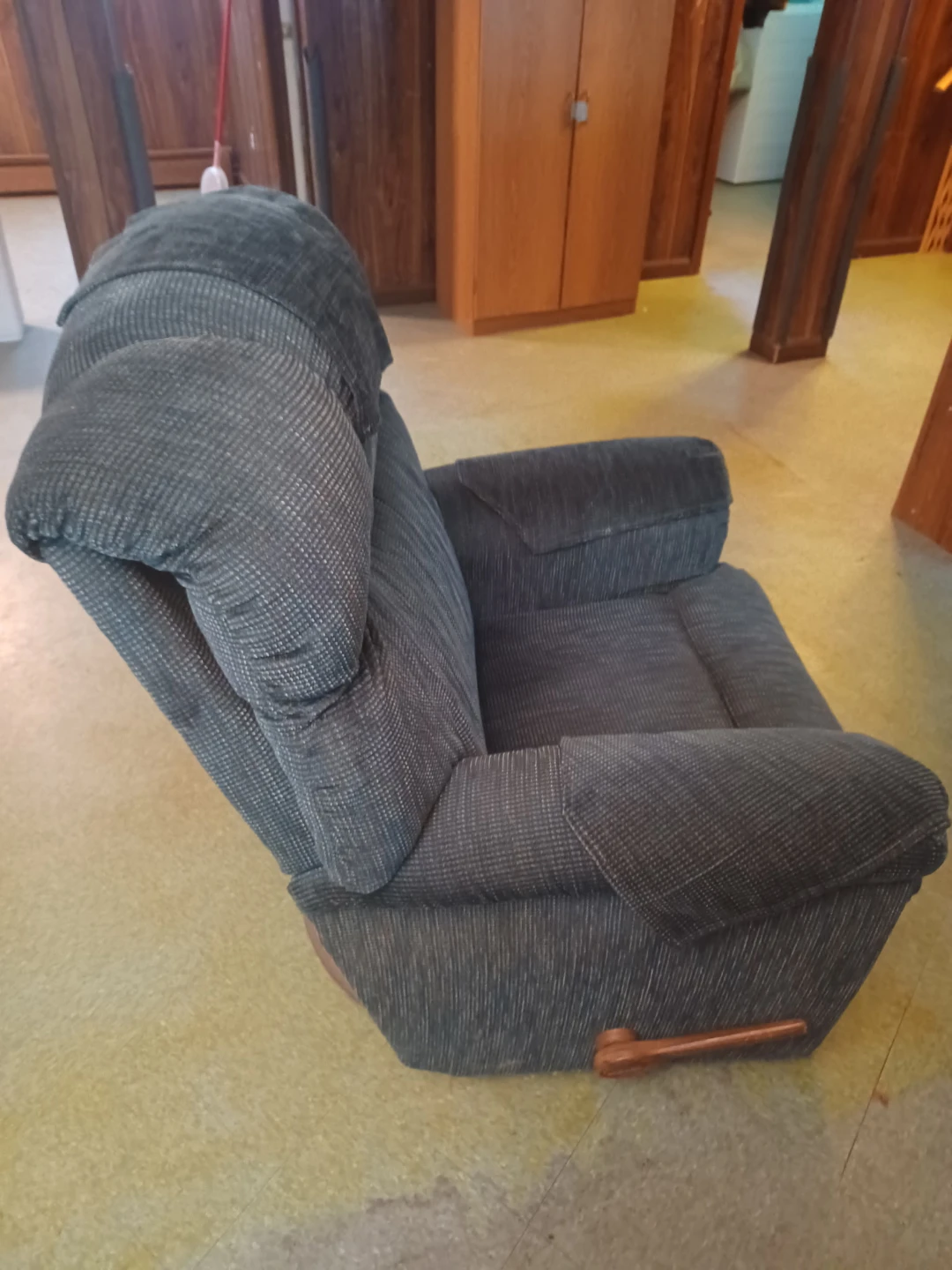 La-Z-Boy Green Swivel Rocker Recliner Chair - photo 2
