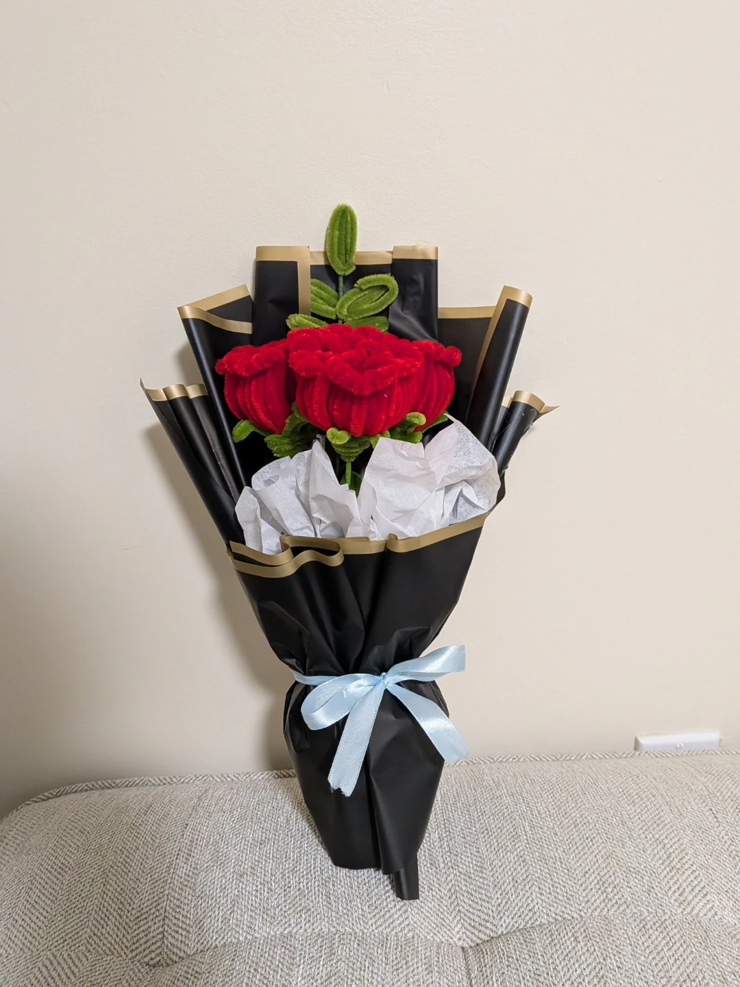 Nush handmade pipe cleaner Rose Bouquet
