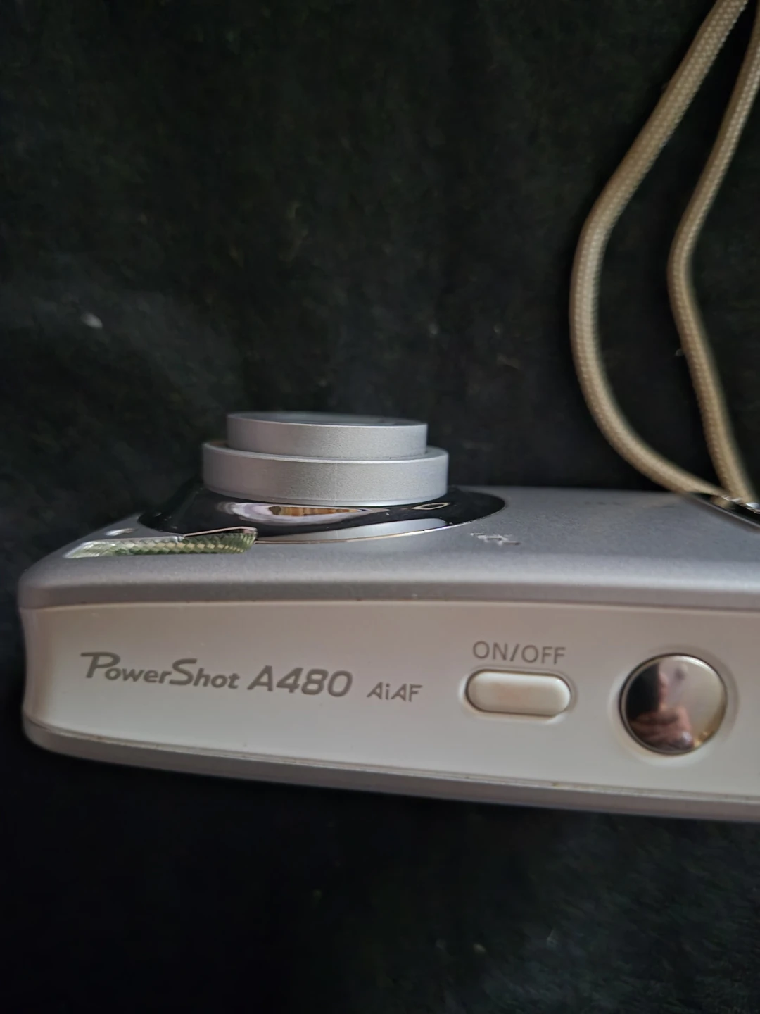 Canon PowerShot A480 Digital Camera - photo 3