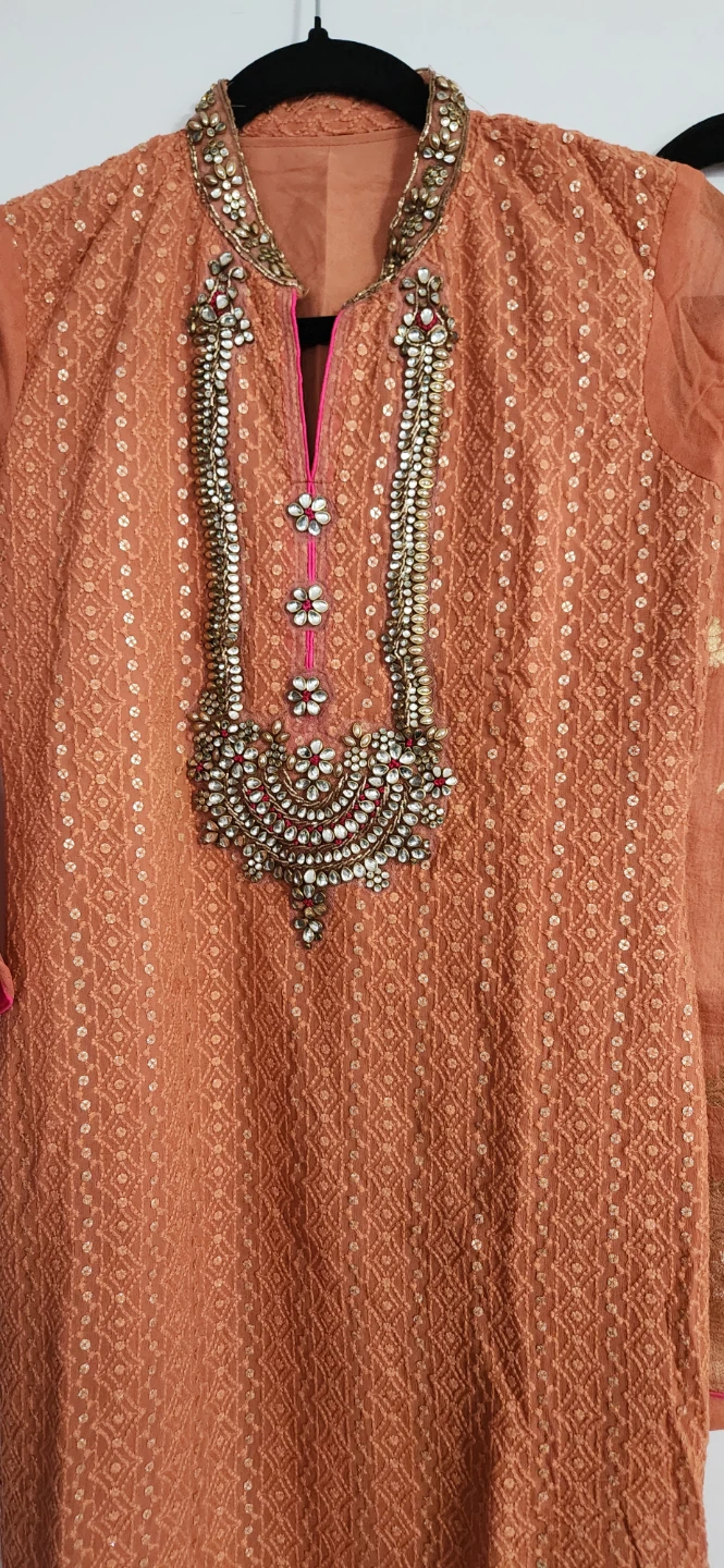 Orange Embellished Kurti with Dupatta - photo 4