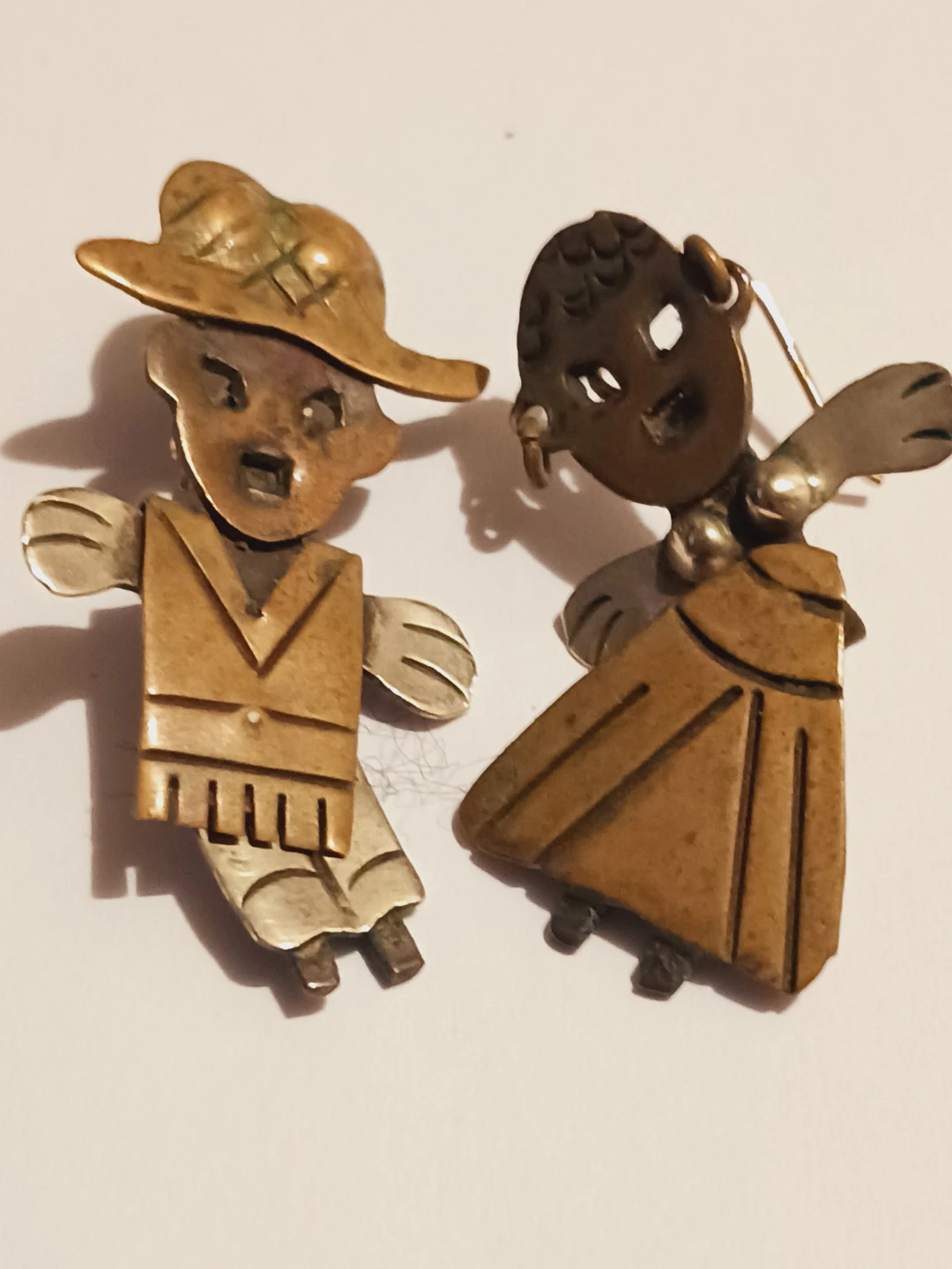 Taxco Mexico 10K Gold & Sterling silver Folk Art Couple Earrings - photo 2