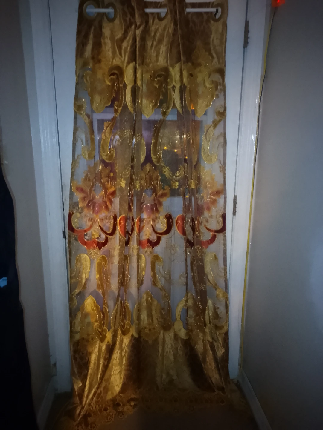 Decorative Grommet Curtains