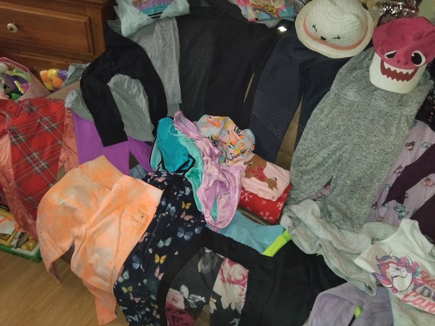 Girls Assorted Clothing Bundle Spring/Summer / Fall/ Winter - photo 4