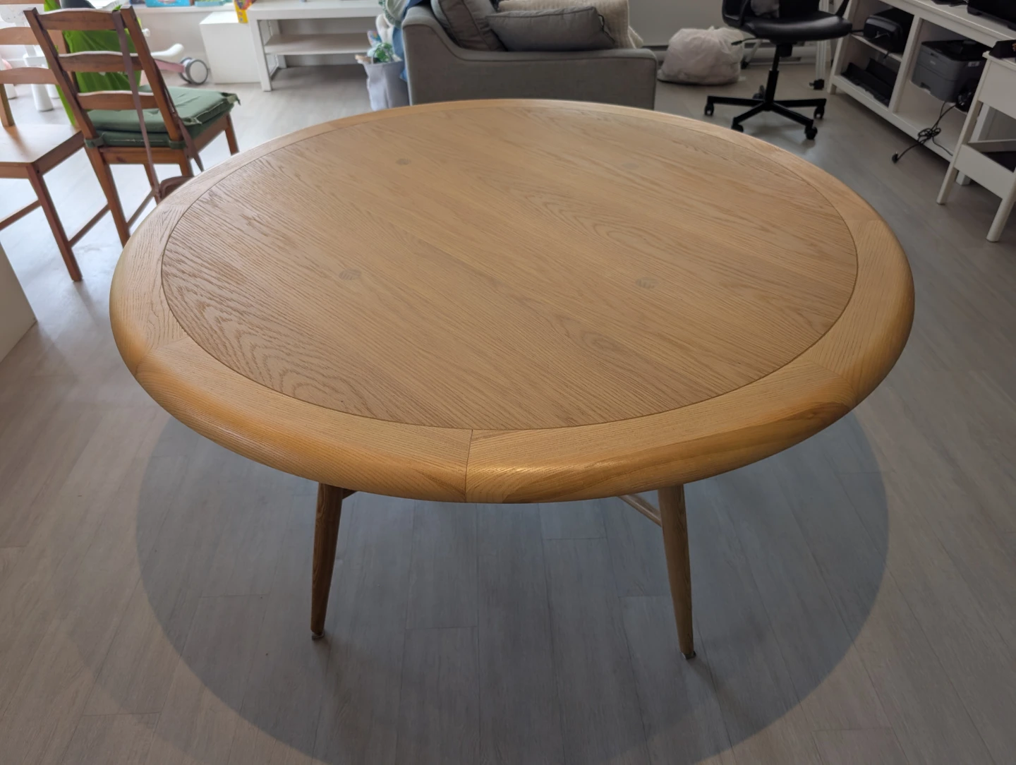 Malin Round Wood Dining Table 54'' - photo 4
