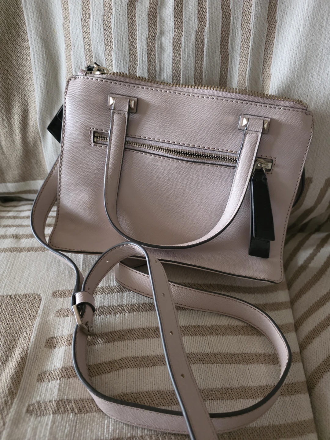 Guess Women's Handbag Purse