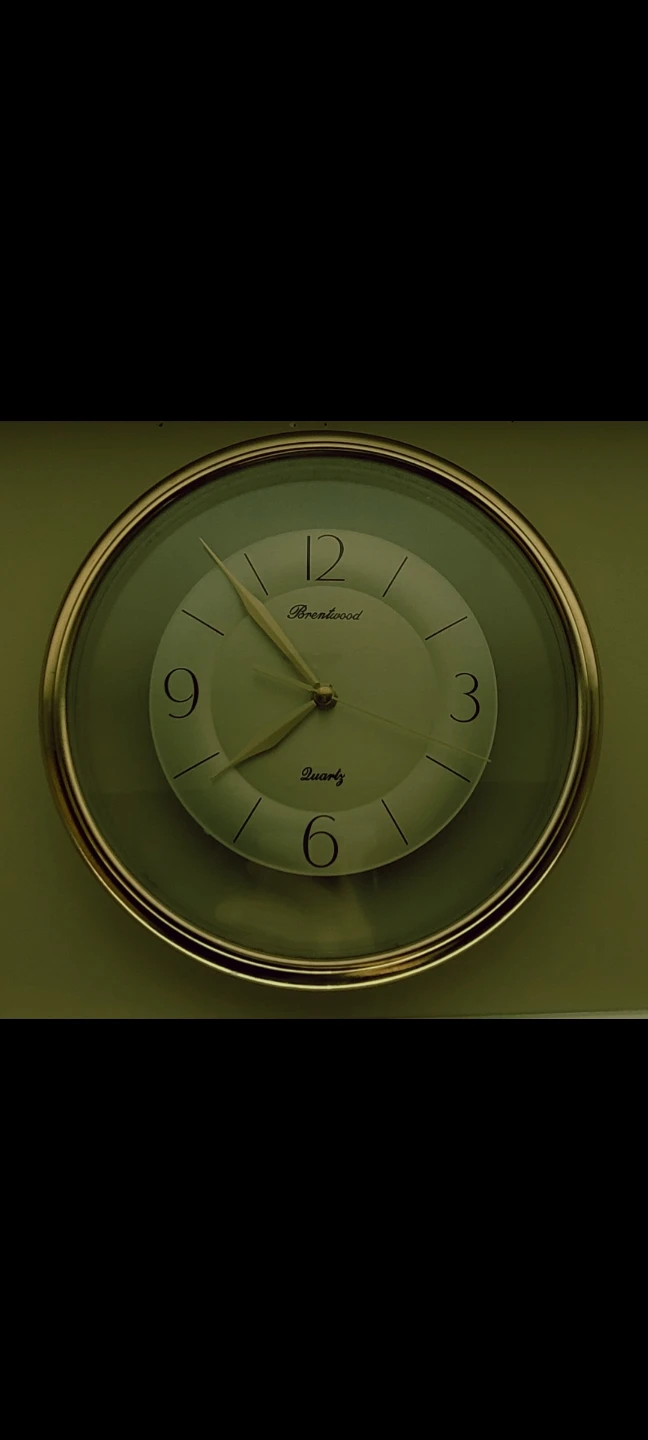 Brentwood Quartz Wall Clock