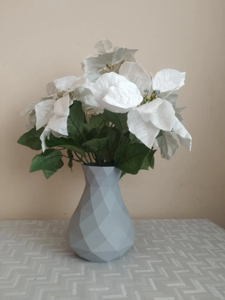 Custom 3D printed vase