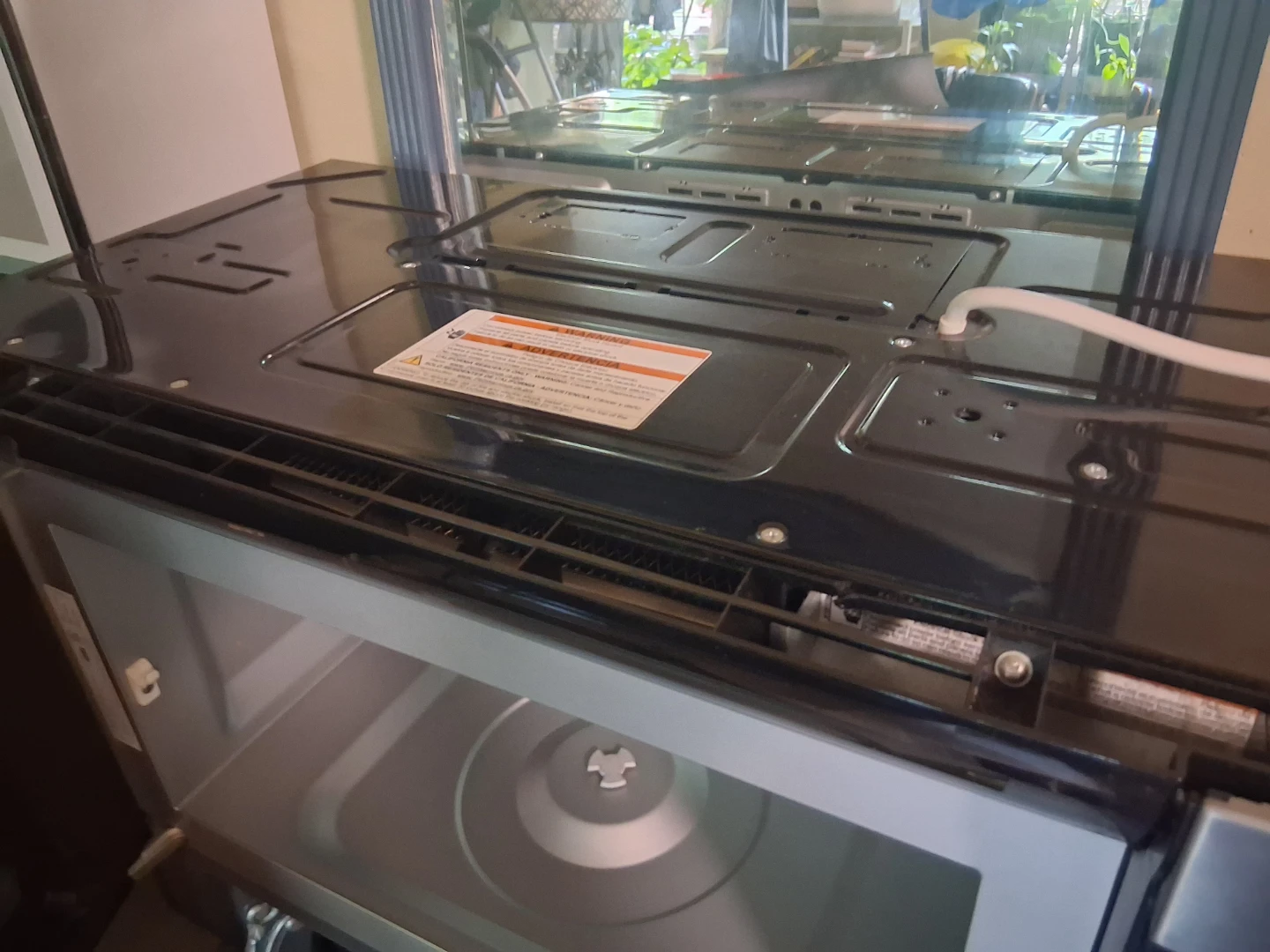 Whirlpool Over-the-Range Microwave - photo 3