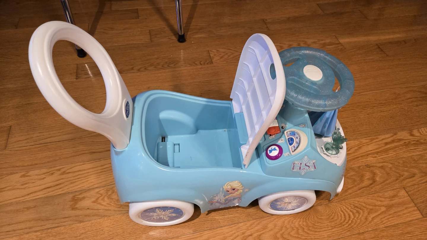 Elsa Toddler Ride-On Toy Car with Handle - photo 2