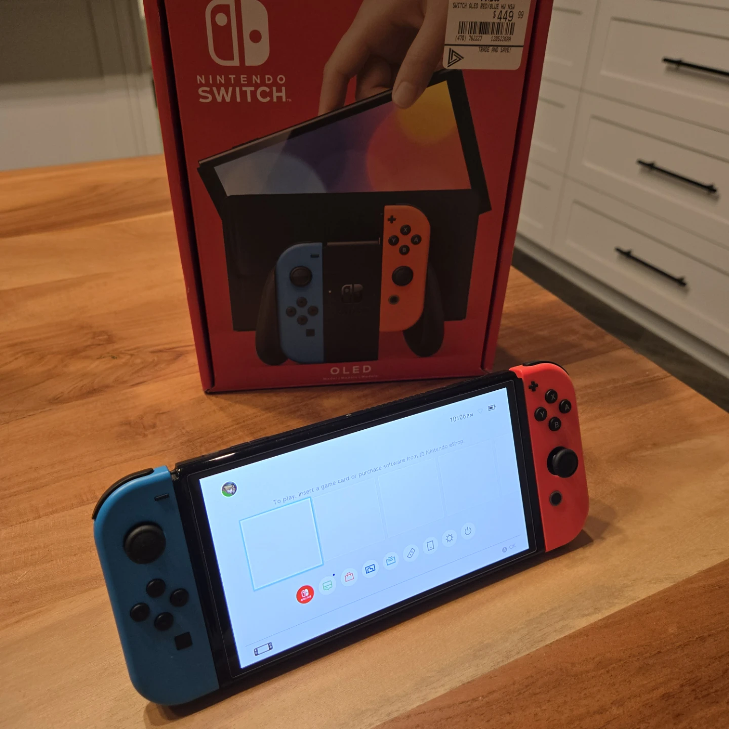 Nintendo Switch OLED. Excellent cond. In box, everything inc. - photo 2