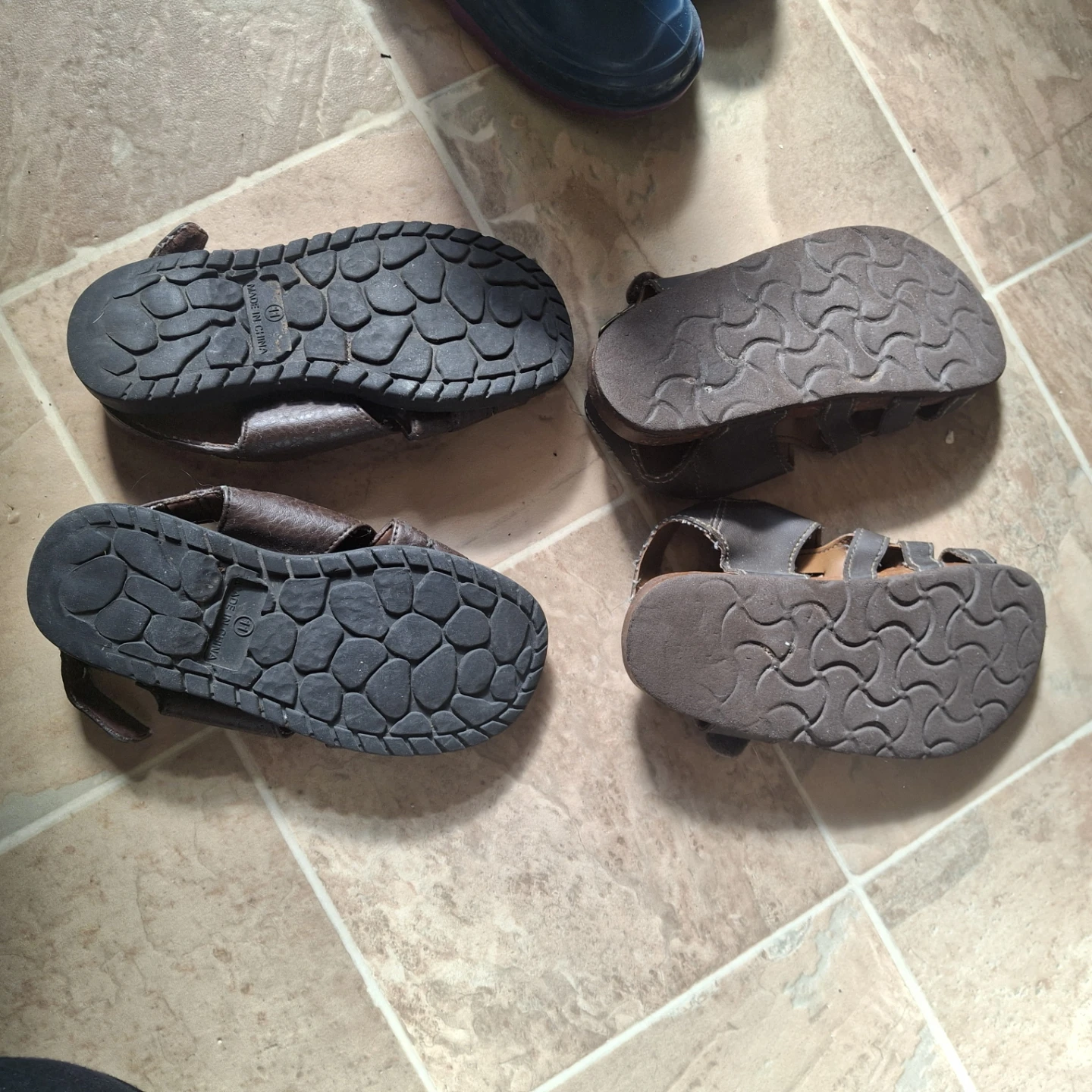 Kids Sandals rain boot $5 each - photo 5