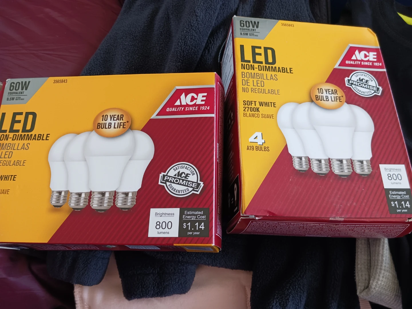 Ace 4pk LED Light Bulbs - Soft White A19