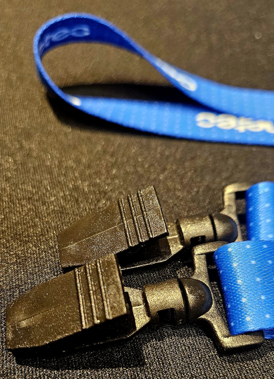 Genetec Blue Lanyard ✨️ #freecycle