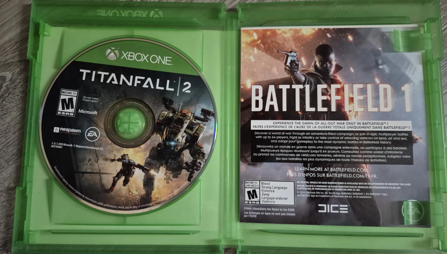 Titanfall 2 Xbox One Game - photo 2