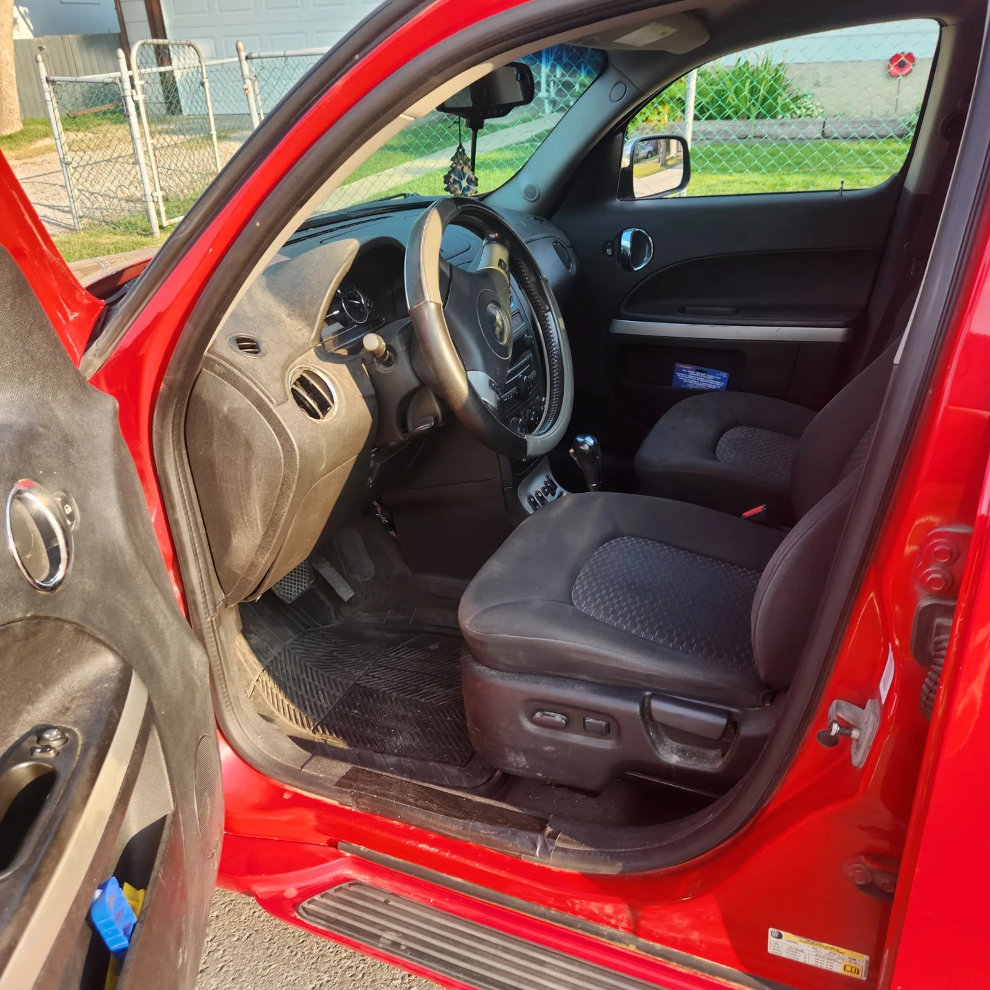 2008 Chevrolet HHR - photo 2