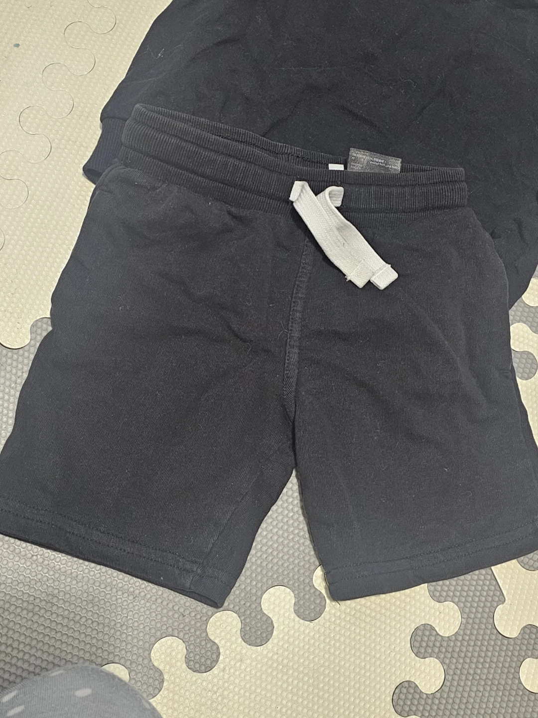 H&M Black Organic Cotton Sweatshirt and Shorts Set