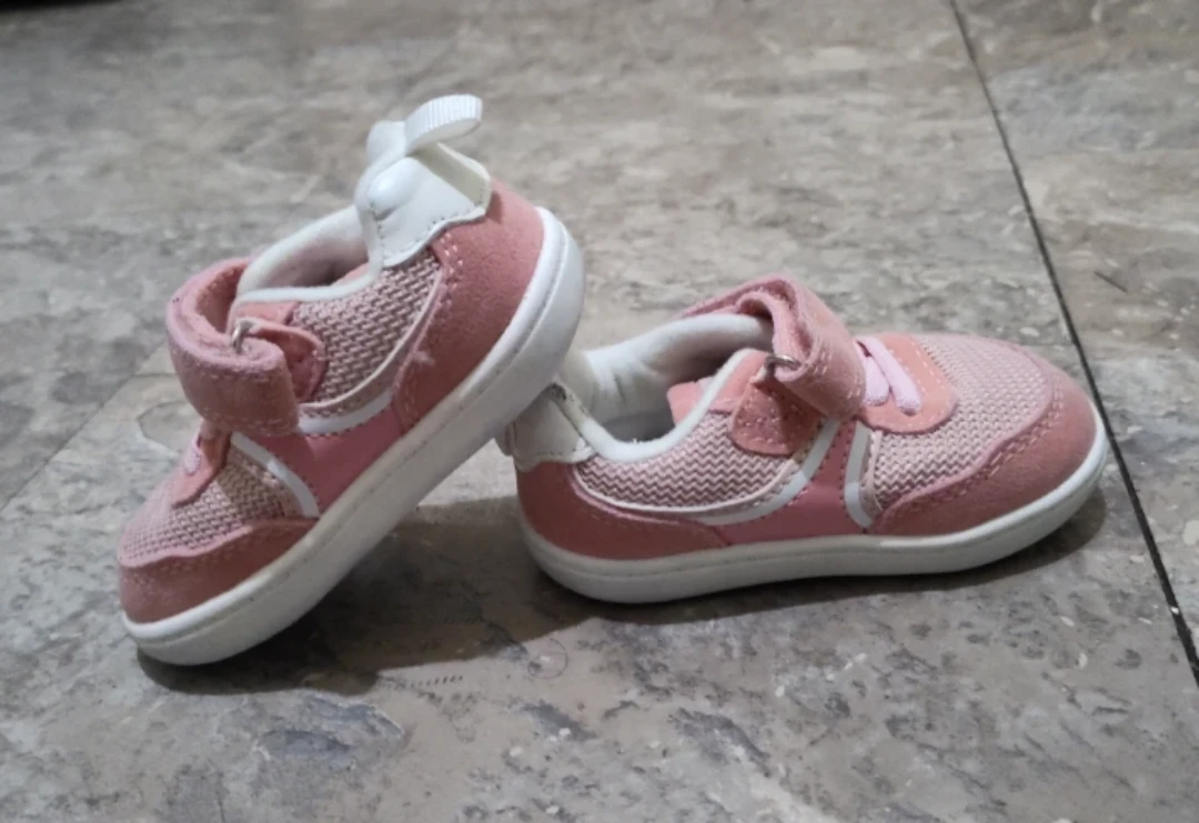 Joe Fresh Pink Toddler Shoes - photo 2
