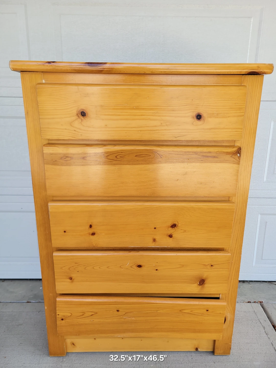 Very Nice Solid Pine 5-Drawer Dresser / Tall Dresser. - photo 3