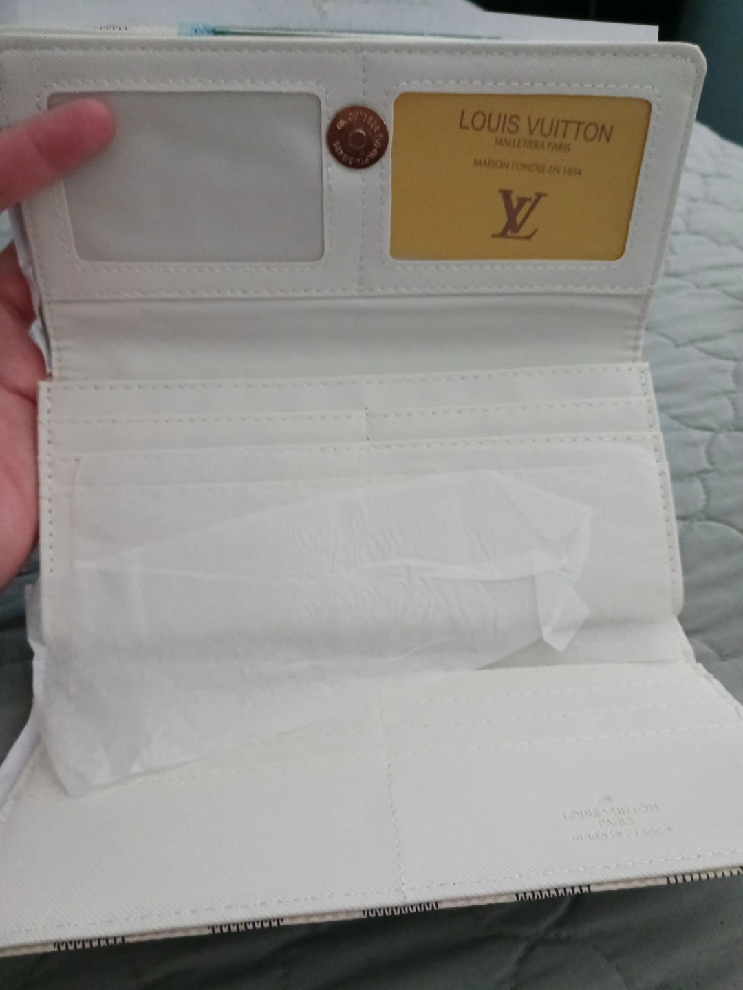 Louis Vuitton Damier Azur Wallet - photo 3