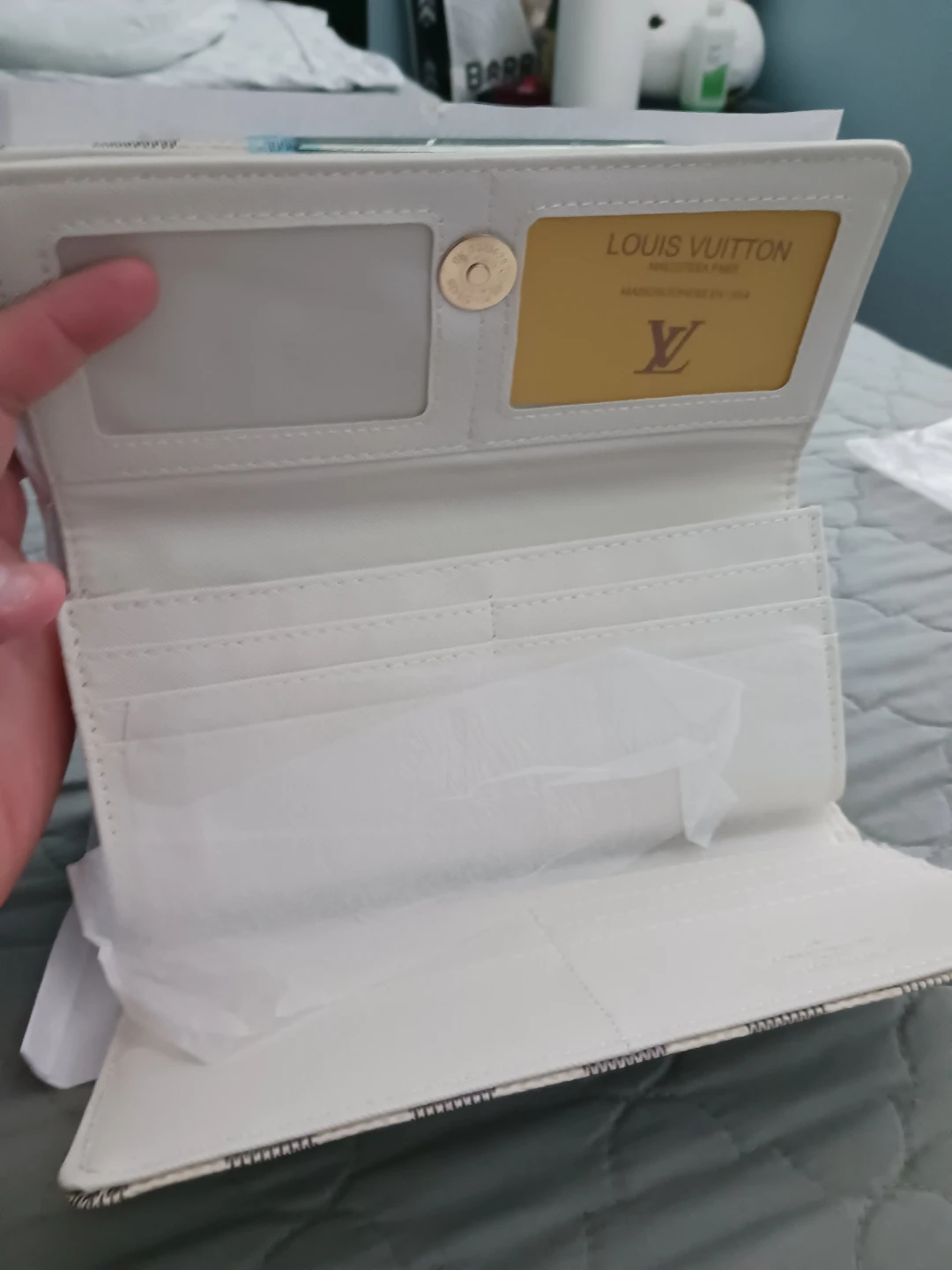 Louis Vuitton Damier Azur Wallet - photo 4