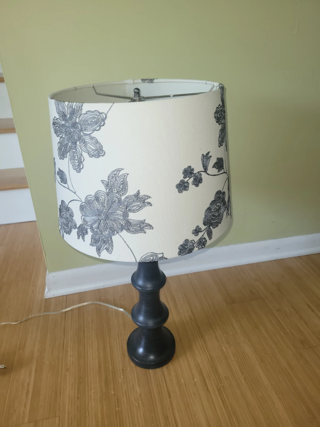 Floral Table Lamp with Dark Base
