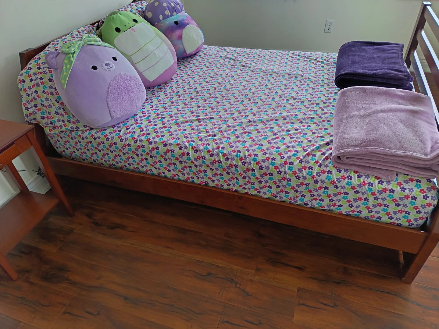 Wooden Bed Frame Full/Double