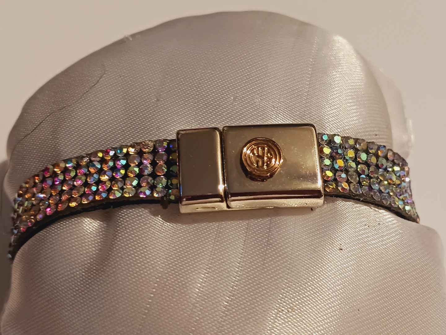 Sparkly Rhinestone Bracelet with Gold Clasp